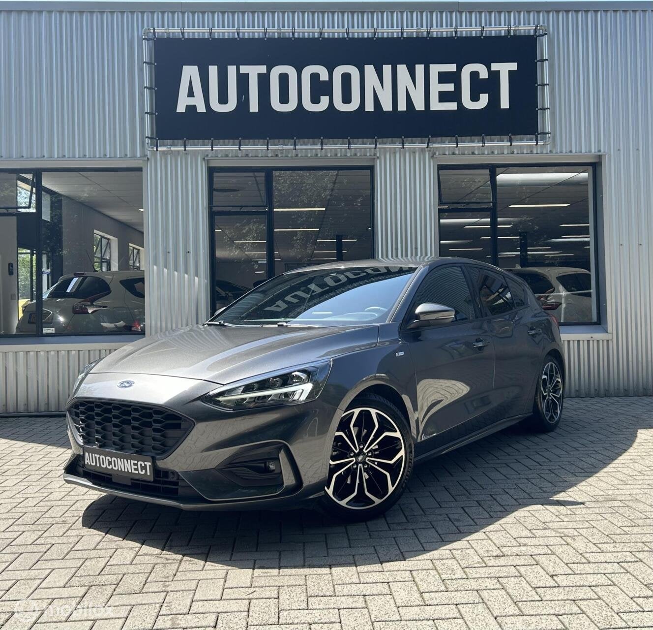 Ford Focus 1.5 EcoBoost ST Line AUTOMAAT, NAVI, CRUISE, CLIM, Auto's, Dealer onderhouden, Gebruikt, Zwart, 151 pk