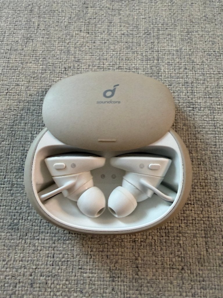 Soundcore Liberty 2 Pro Cream Wireless Earbuds, Gebruikt, Soundcore, Ophalen of Verzenden, In oorschelp (earbud)