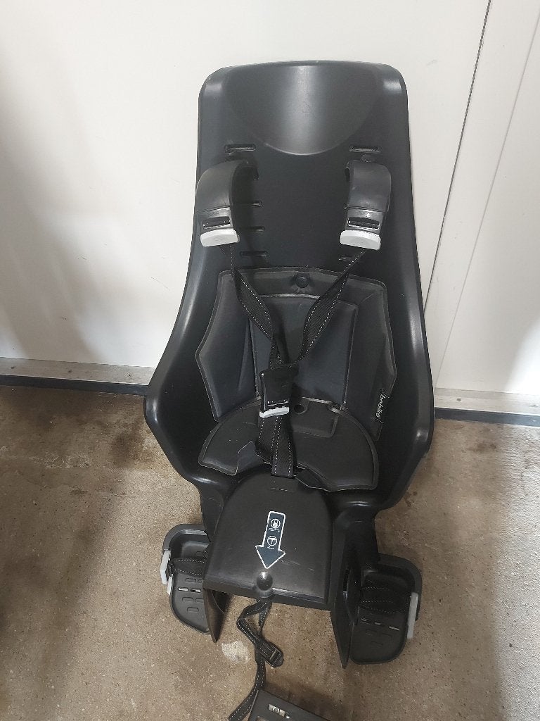 Achterzitje Bobike Exclusive Maxi incl. bevestigingssysteem, Ophalen of Verzenden, Zo goed als nieuw, Bobike, Voetsteuntjes