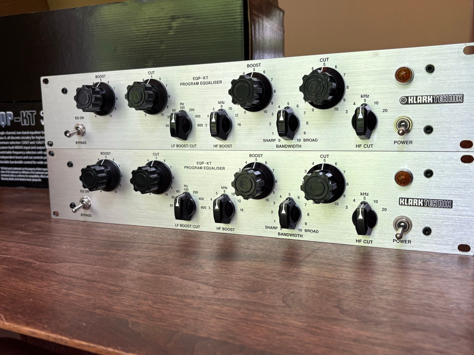 Klark Teknik EQP-KT Program Equaliser (2 stuks), Ophalen of Verzenden, Gebruikt, Equalizer