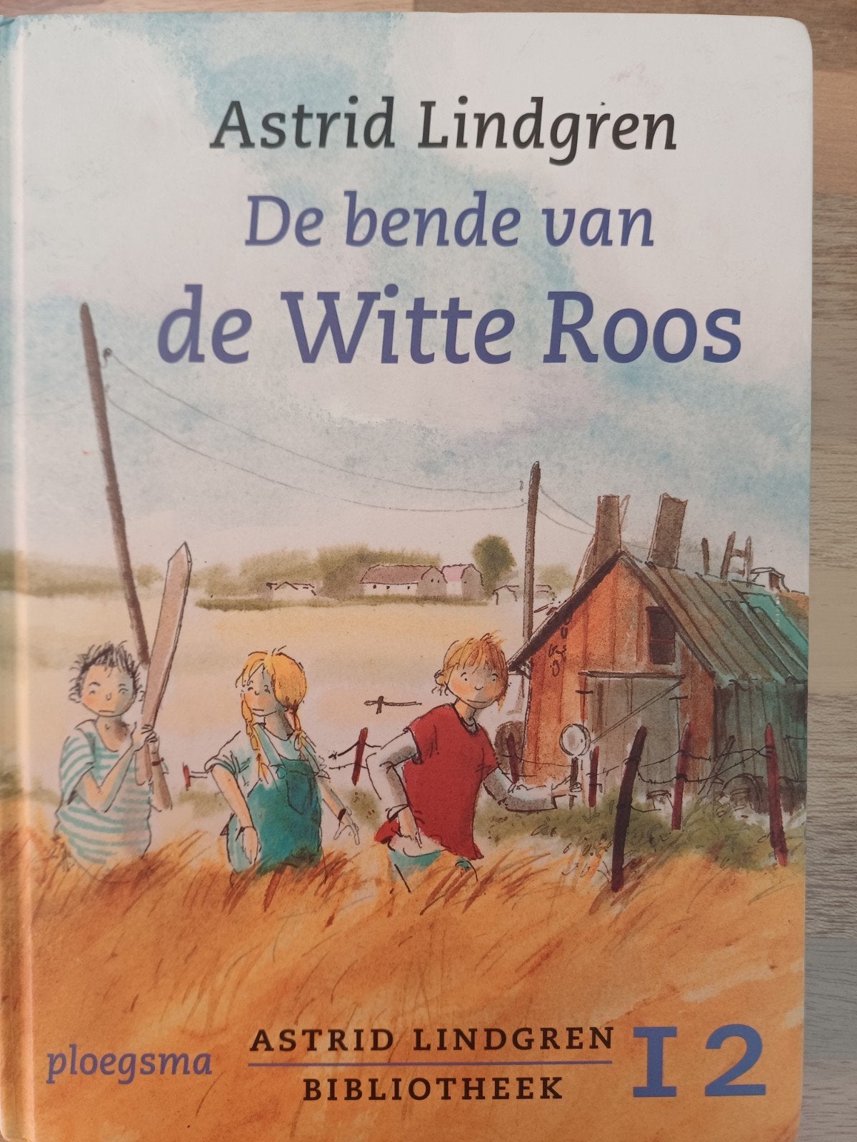 Astrid Lindgren - De bende van de Witte Roos, Ophalen of Verzenden, Zo goed als nieuw, Astrid Lindgren