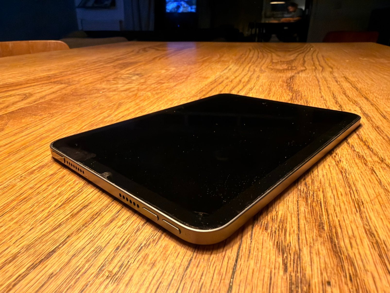 Foto 4 van Apple iPad Mini 6 (64GB, Wi-Fi, Spacegrijs)