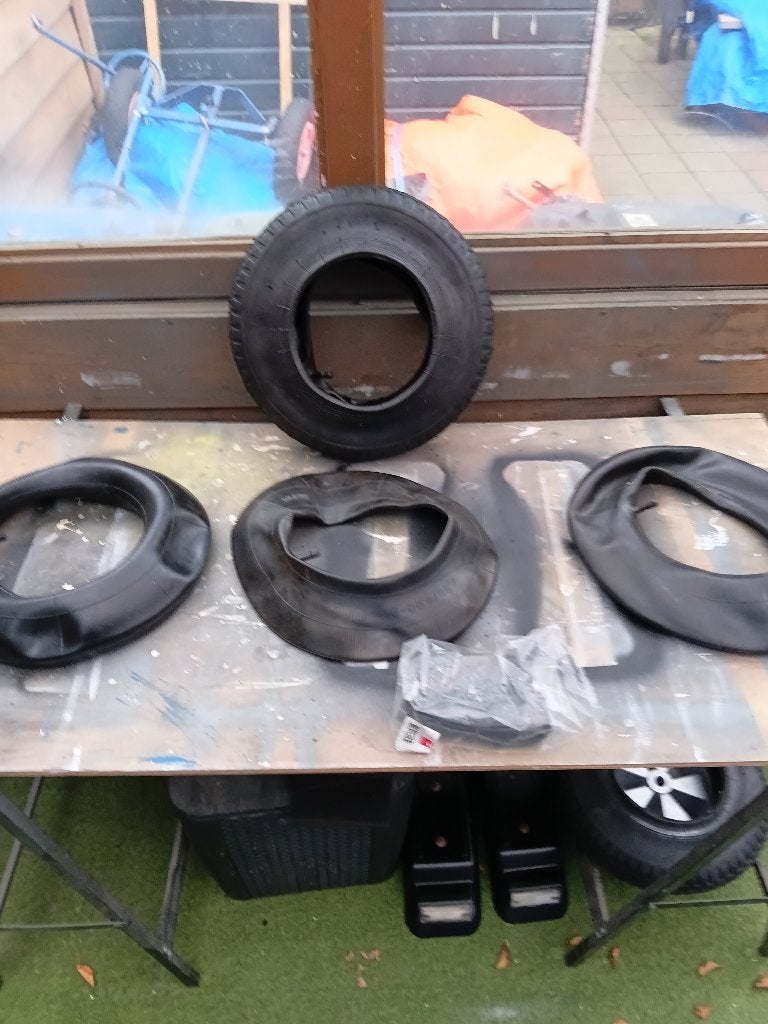 binnen banden skelter + nieuwe buiten band te koop, Kinderen en Baby's, Ophalen, Nieuw, Overige merken
