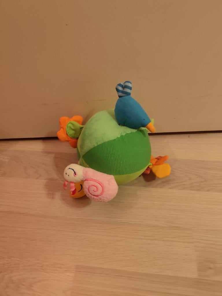 Zacht babyspeeltje met rammelaar en knispergeluidjes, Ophalen, Zo goed als nieuw, Rammelaar, Met geluid