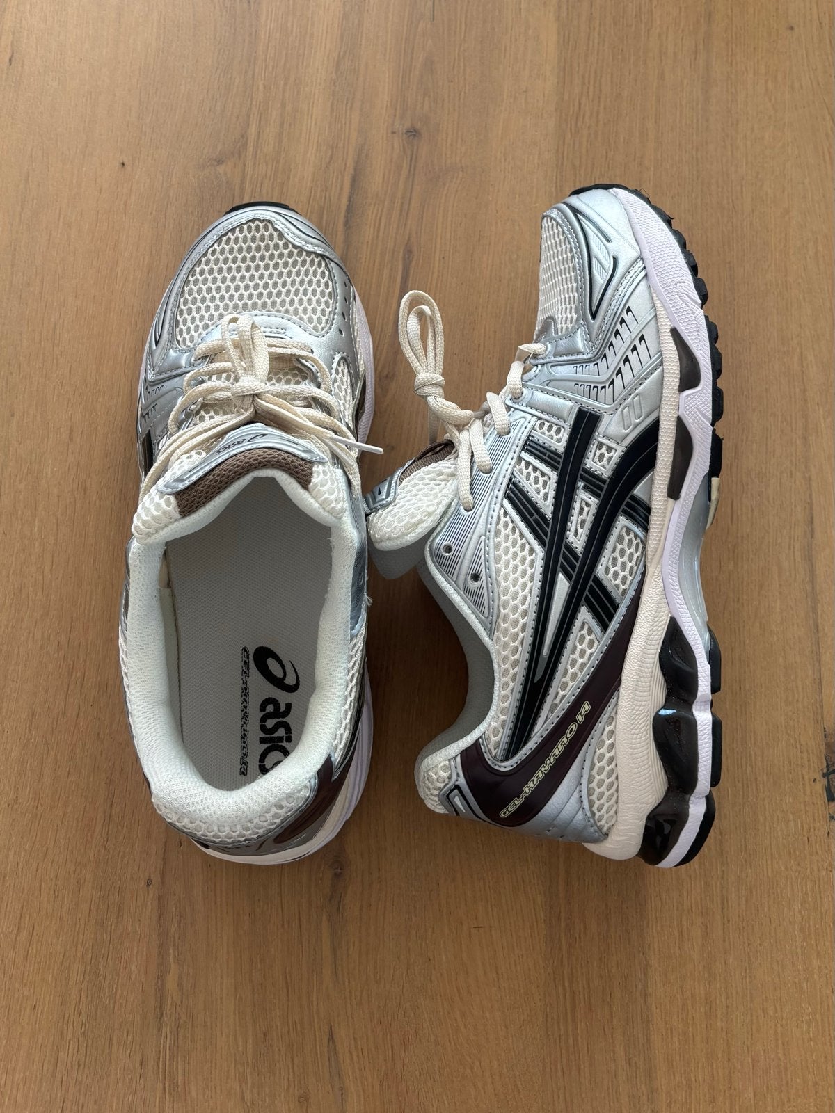 ASICS Gel-Kayano 14 Hardloopschoenen maat 43,5, Hardloopschoenen, Ophalen of Verzenden, Zo goed als nieuw, Hardlopen