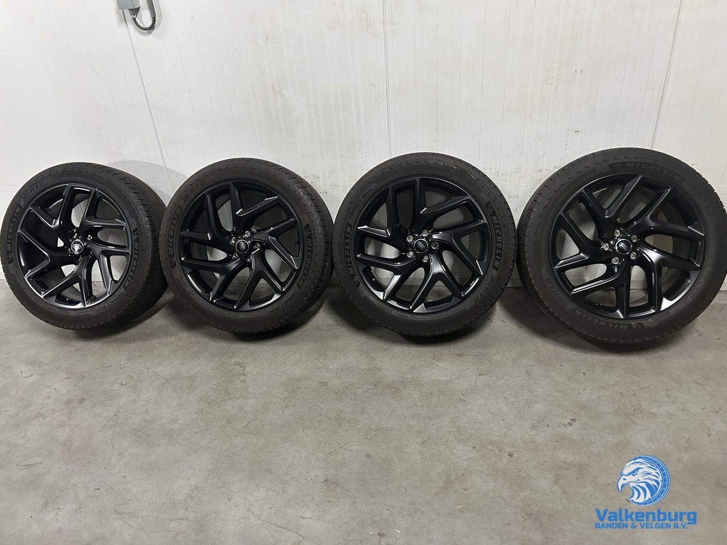 Nieuwe originele Range Rover Sport L461 22 inch zwarte velge, Gebruikt, -, 285 mm, -