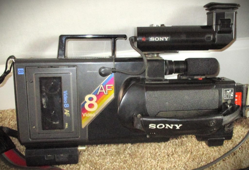 Foto 15 van Sony Handycam CCD V8 AF~Incl.Aver Media Ezmaker en Koffer