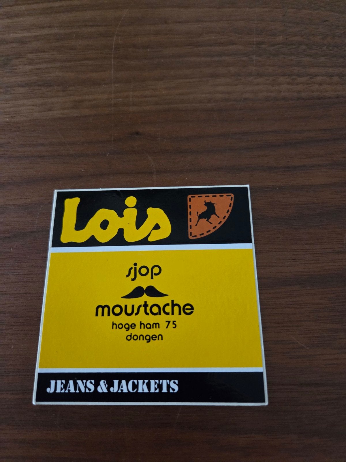 12092 Vintage Lois Jeans & Jackets Sticker - Sjop Moustache, Verzamelen, Ophalen of Verzenden, Zo goed als nieuw, Merk