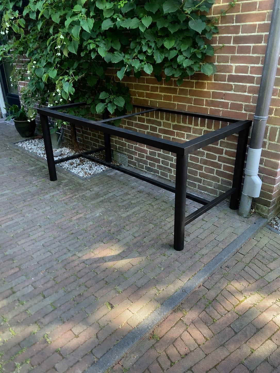 Stalen onderstel met zwart houten tafelblad, Ophalen, Gebruikt, 50 tot 100 cm, Rechthoekig