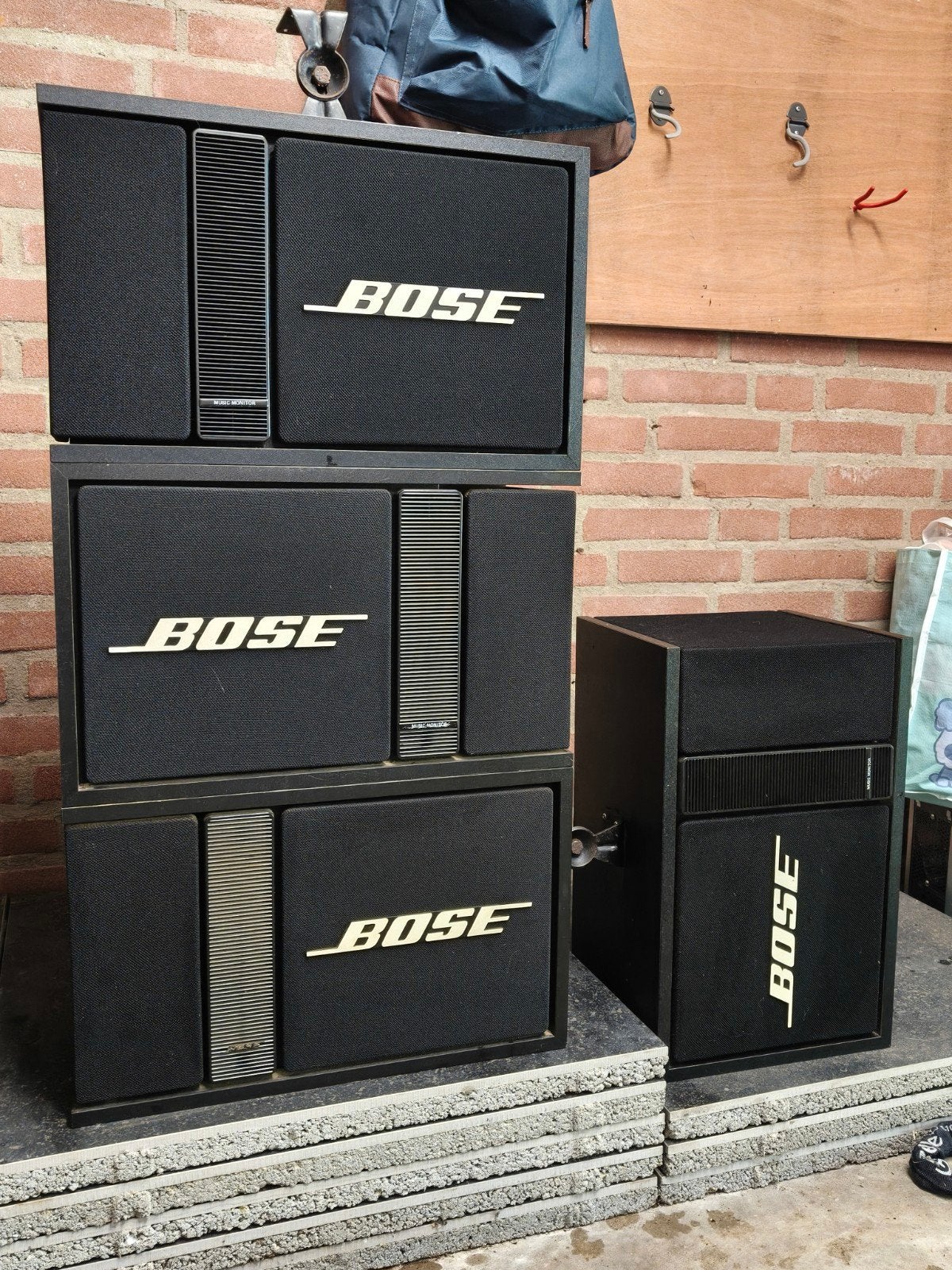 Bose 301 series || music monitor direct reflection 4 stuks, Ophalen, Gebruikt, 120 tot 150 watt, Bose