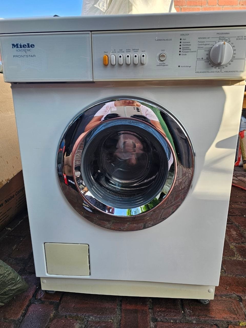Goed werkende Miele Novotronic Frontstar wasmachine, 1200 tot 1600 toeren, Gebruikt, 4 tot 6 kg, Ophalen of Verzenden