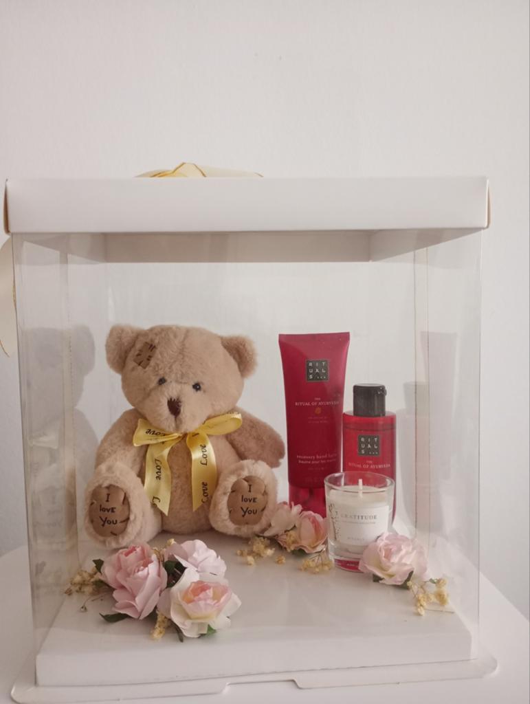 Luxe Gepersonaliseerde Giftbox met Rituals & Beertje, Ophalen of Verzenden, Nieuw, Stoffen beer, Overige merken