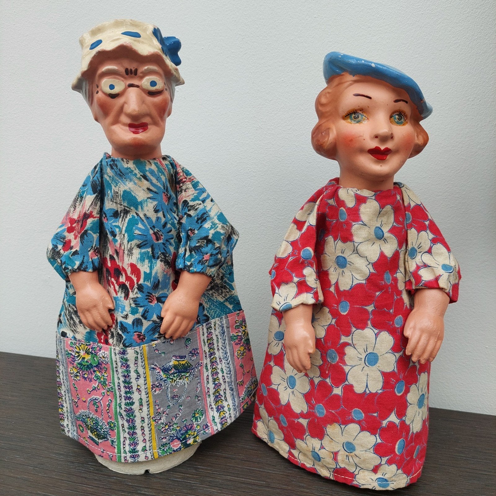 Beeusaert oude poppenkastpoppen 1950 composiet handpoppen, Ophalen
