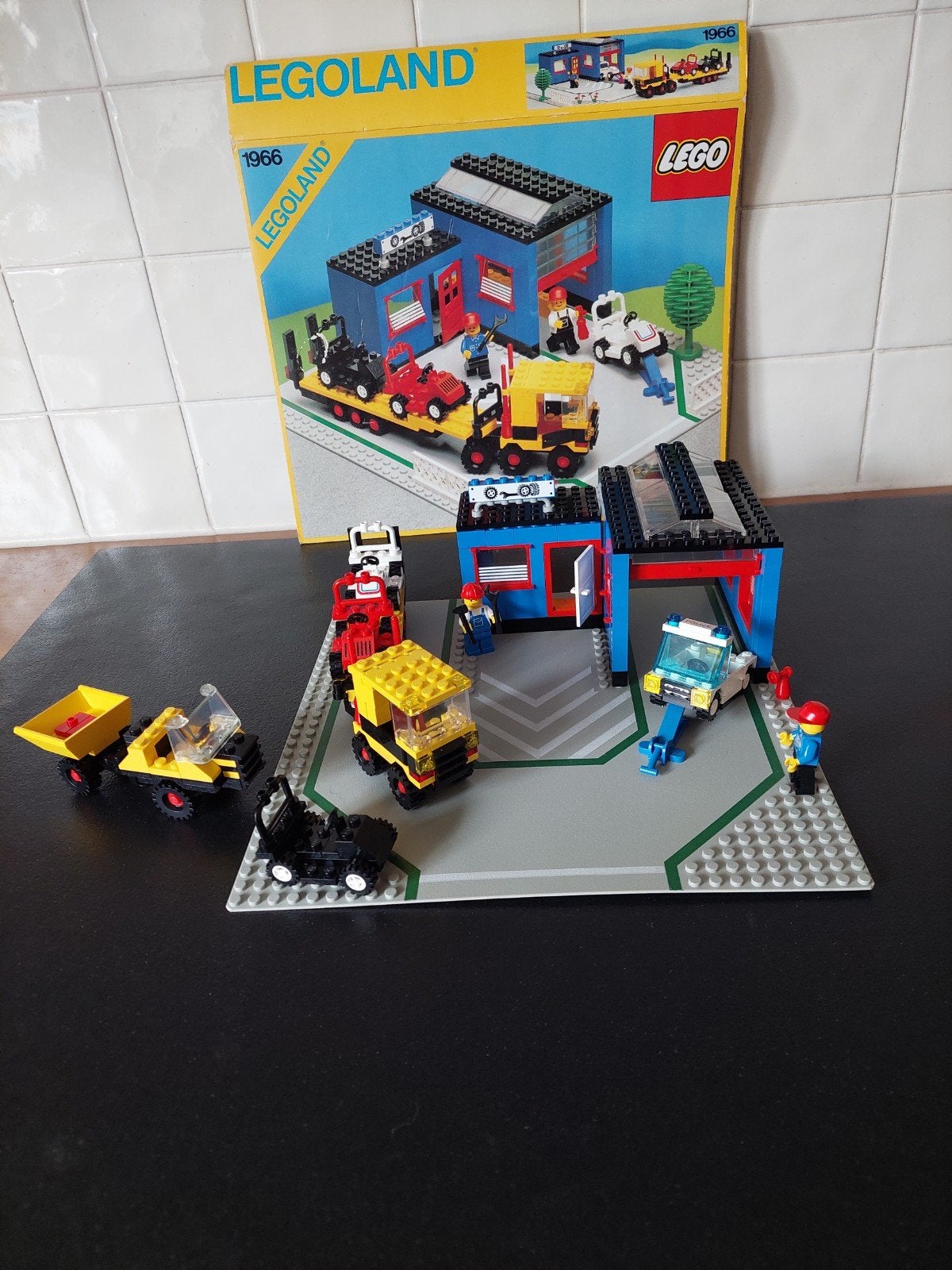 Lego 1966 Garage, vrachtwagen met auto's en nog meer, Ophalen, Gebruikt, Lego
