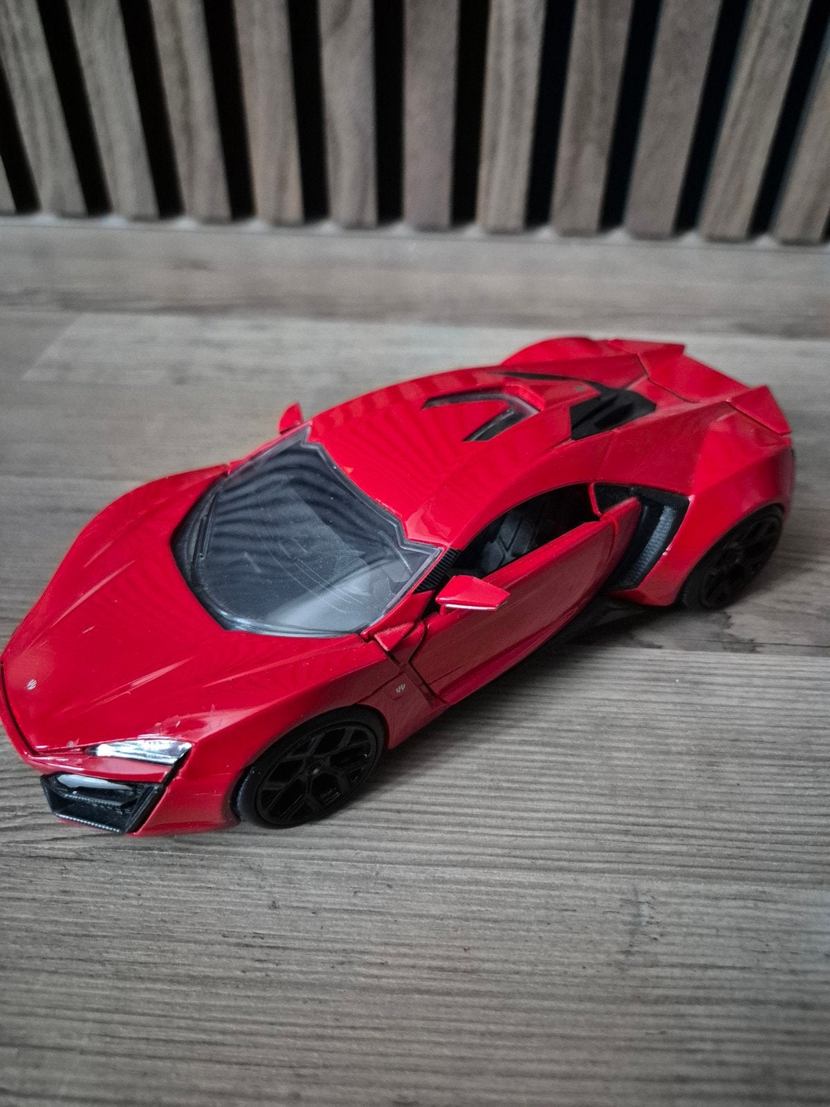 Lykan Hypersport Modelauto 1:24 - Fast & Furious 7, Hobby en Vrije tijd, Modelauto's | 1:24, Ophalen of Verzenden, Gebruikt, Auto
