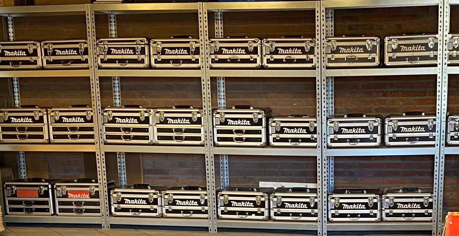 Makita kist(en) nog 7 stuks beschikbaar, Ophalen, Gebruikt