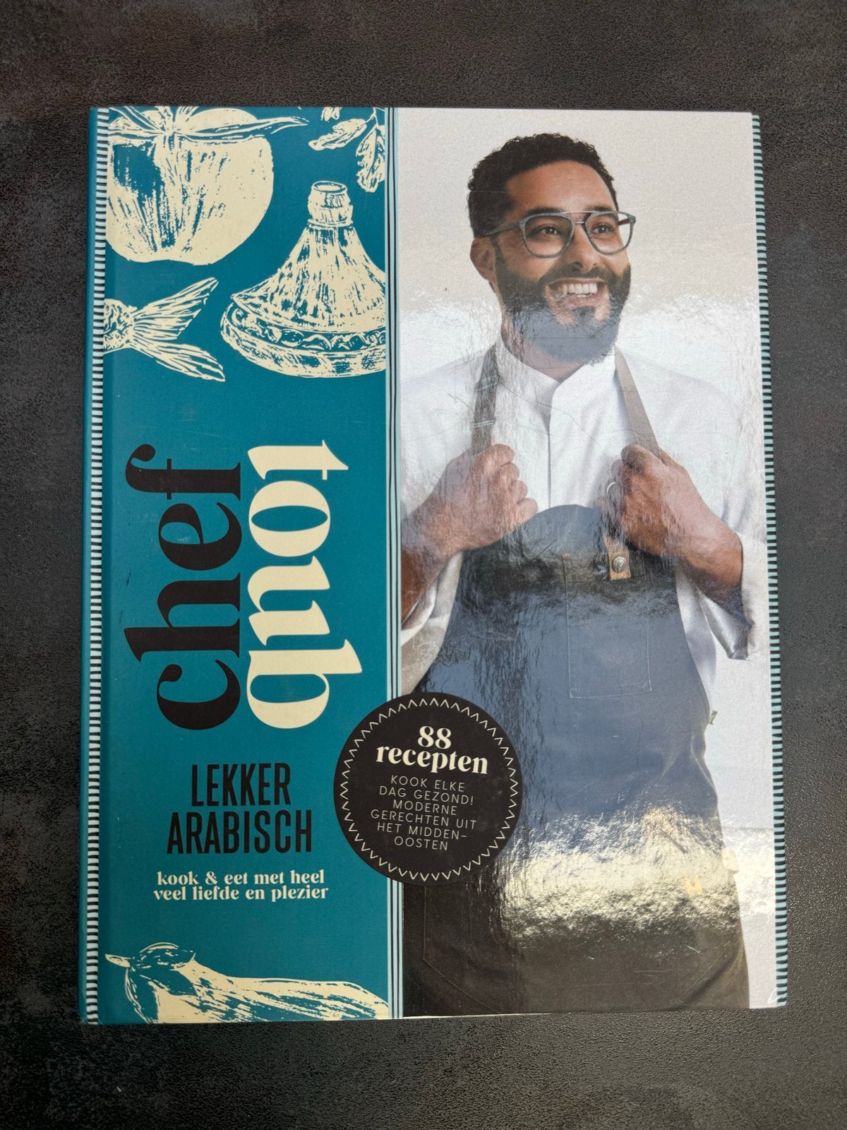 Chef Toub: Lekker Arabisch Kookboek - Mounir Toub, Boeken, Ophalen of Verzenden, Zo goed als nieuw, Midden-Oosten en Marokko