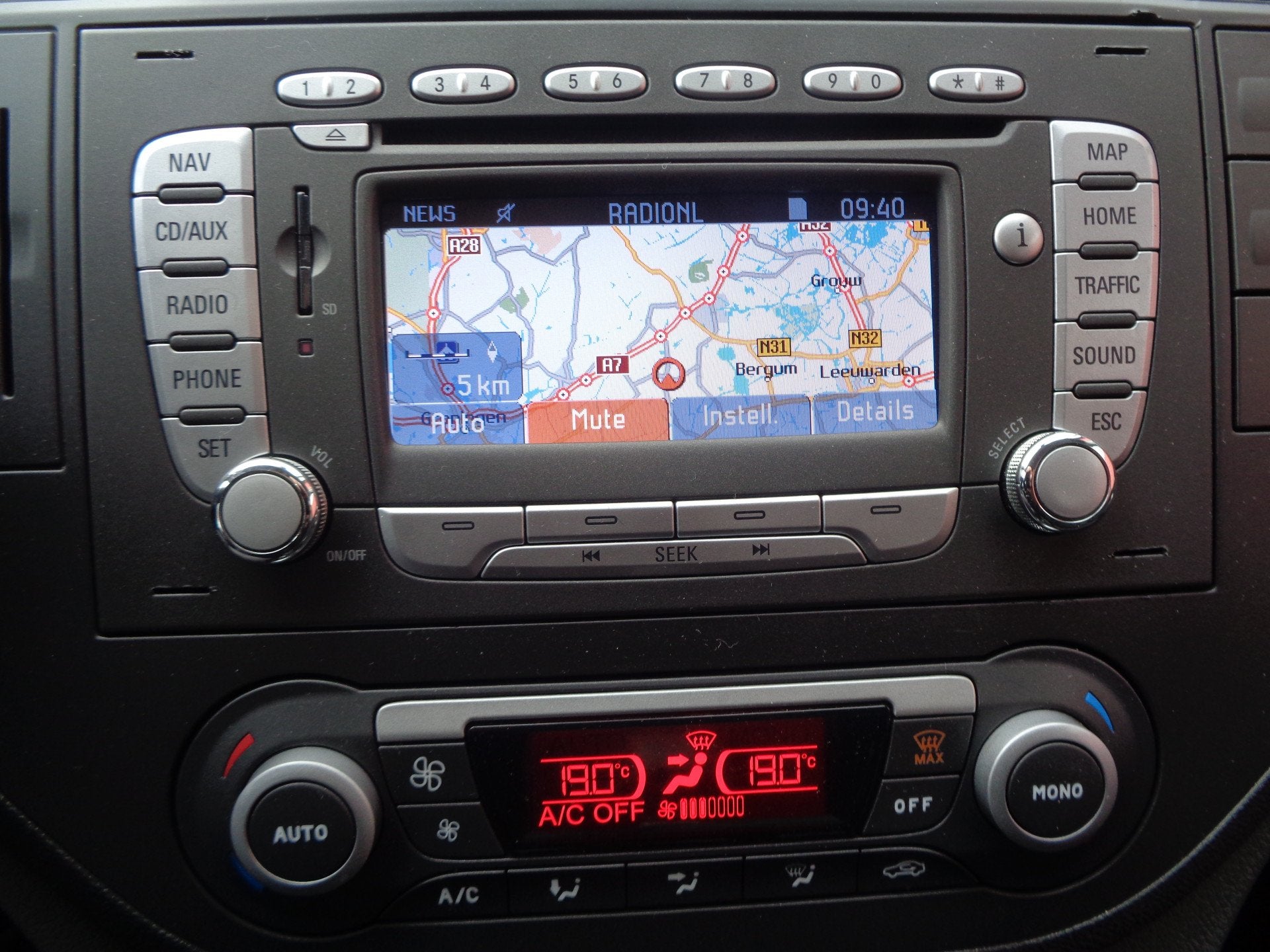 Ford C-MAX 2.0-16V Titanium 146PK Automaat Navi Clima Cruise, Auto's, Gebruikt, 4 cilinders, Origineel Nederlands, Bedrijf