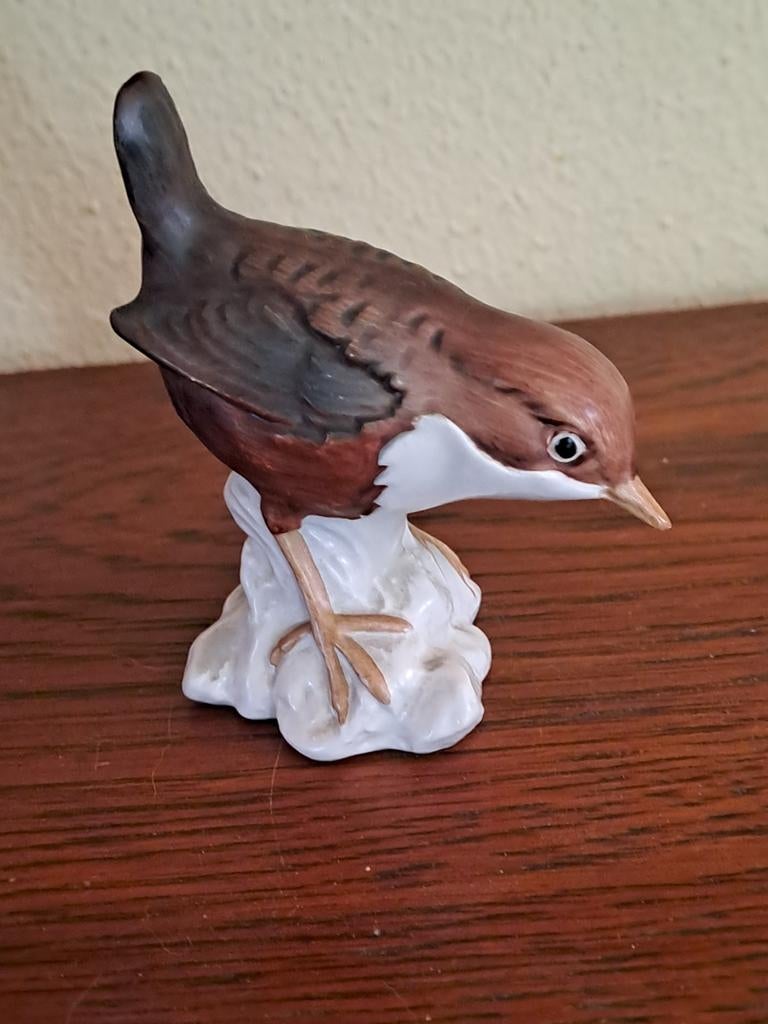 GOEBEL porseleinen beeldje van winterkoninkje vogel, Ophalen of Verzenden, Zo goed als nieuw, Dier