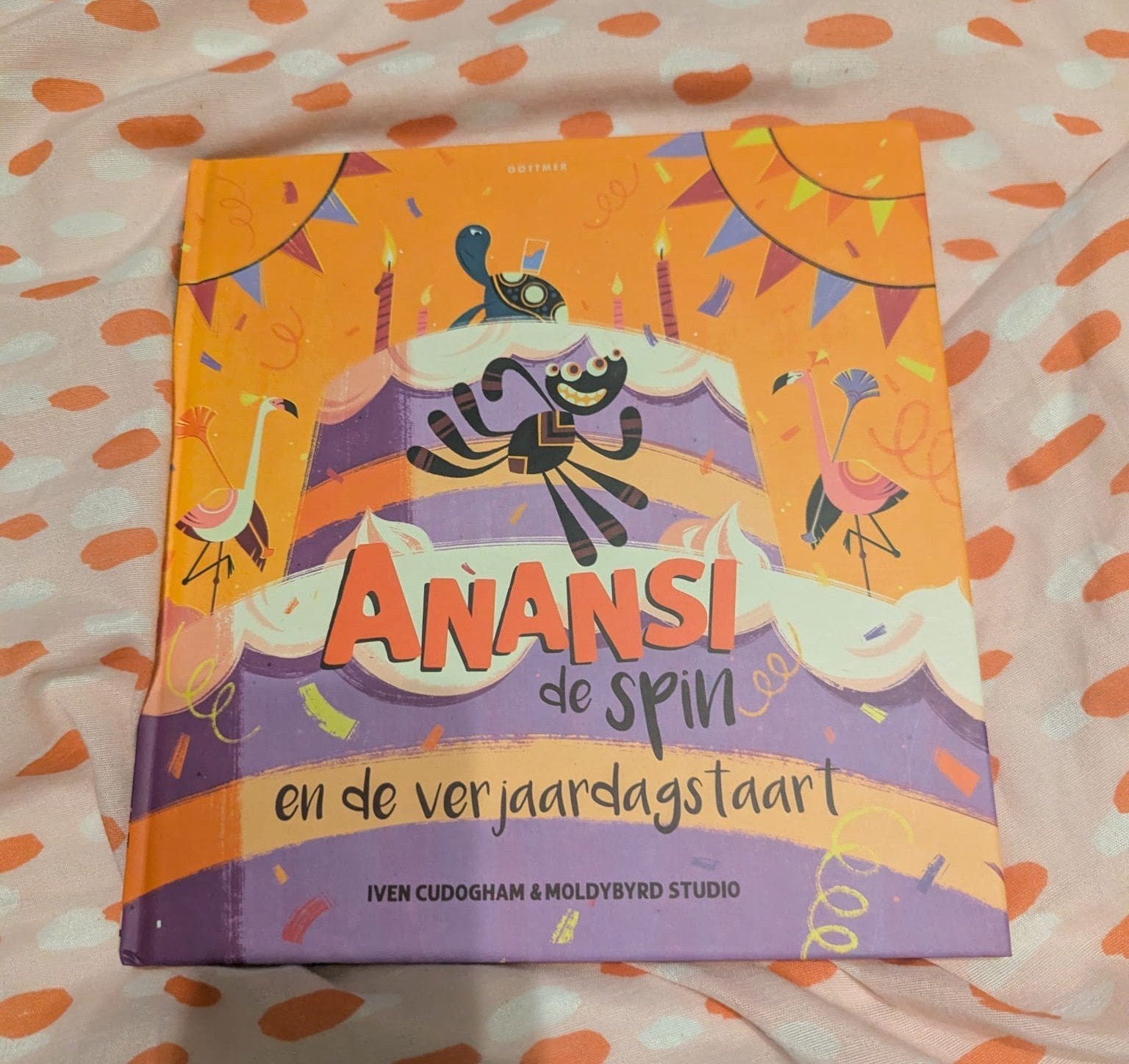 Anansi de Spin en de verjaardagstaart - Kinderboek, Ophalen of Verzenden, Zo goed als nieuw, Iven Cudogham & Moldybyrd Studio