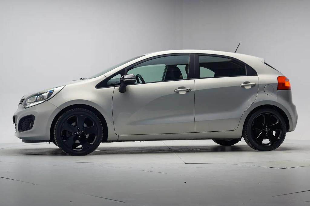Kia Rio 1.4 CVVT Super Pack Aut. [ camera navi climate ], Auto's, Automaat, Gebruikt, 1396 cc, 49 €/maand