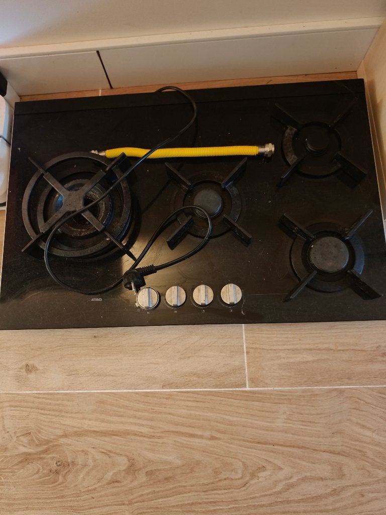 ATAG 4-pits gasfornuis, gebruikt, Ophalen, Gebruikt, Zwart, 50 tot 100 cm
