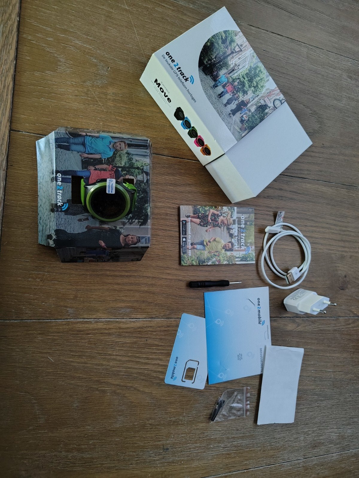 One2track Connect Move GPS Kinderhorloge, Sieraden, Tassen en Uiterlijk, Horloges | Kinderen, Ophalen of Verzenden, Zo goed als nieuw