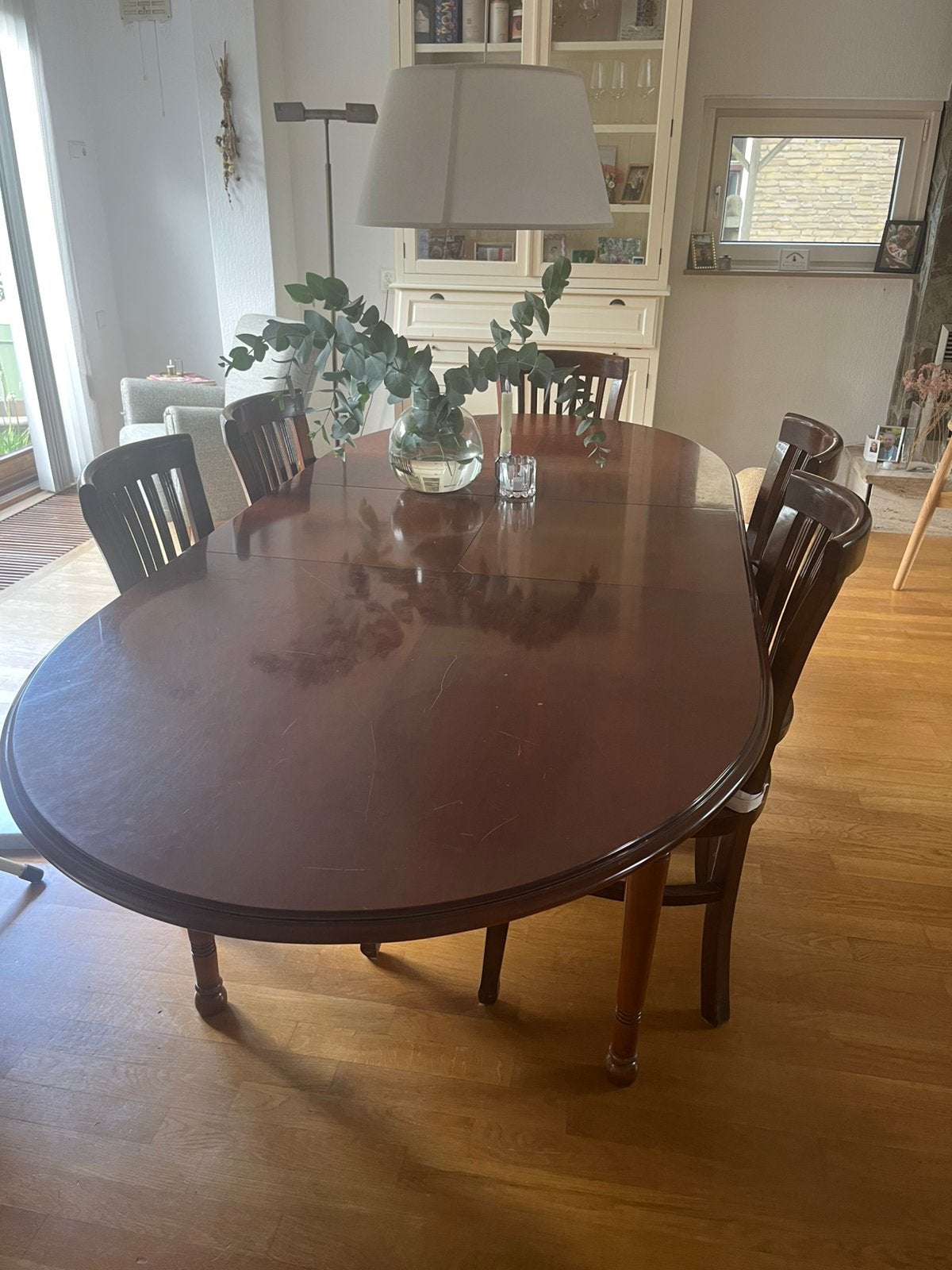 Uitschuifbare tafel met 5 bijpassende stoelen, Ophalen, Zo goed als nieuw, Vintage, 4 tot 6 stoelen