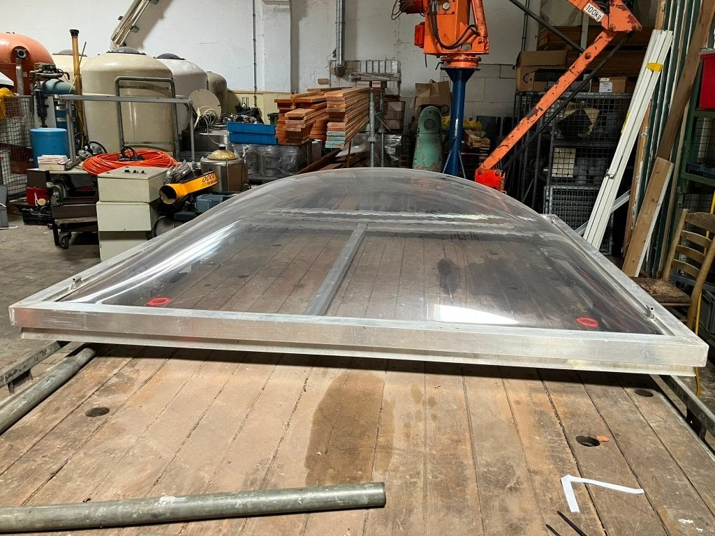Grote dubbelwandige lichtkoepel met aluminium dakopstand, Ophalen, Gebruikt, 160 cm of meer, Dubbelglas