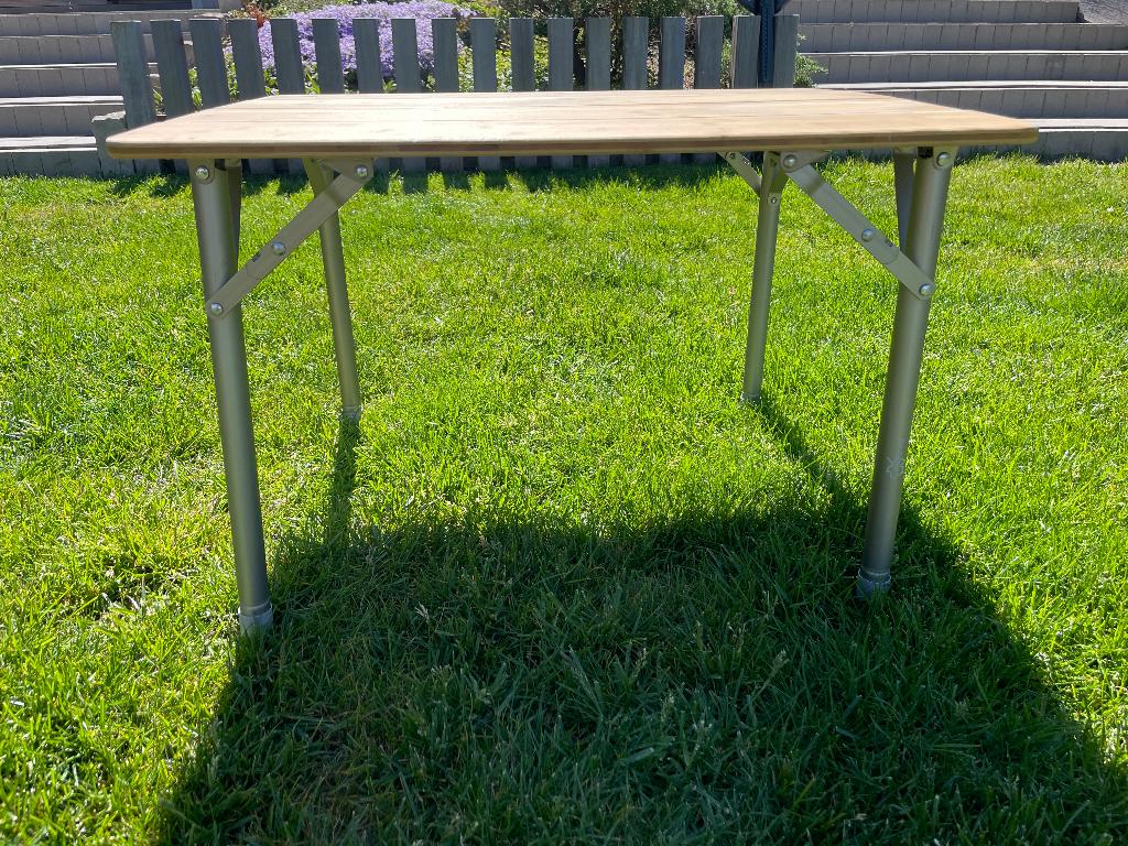 Camping tafel Bo Camp, Caravans en Kamperen, Kampeermeubelen, Ophalen, Zo goed als nieuw, Campingtafel