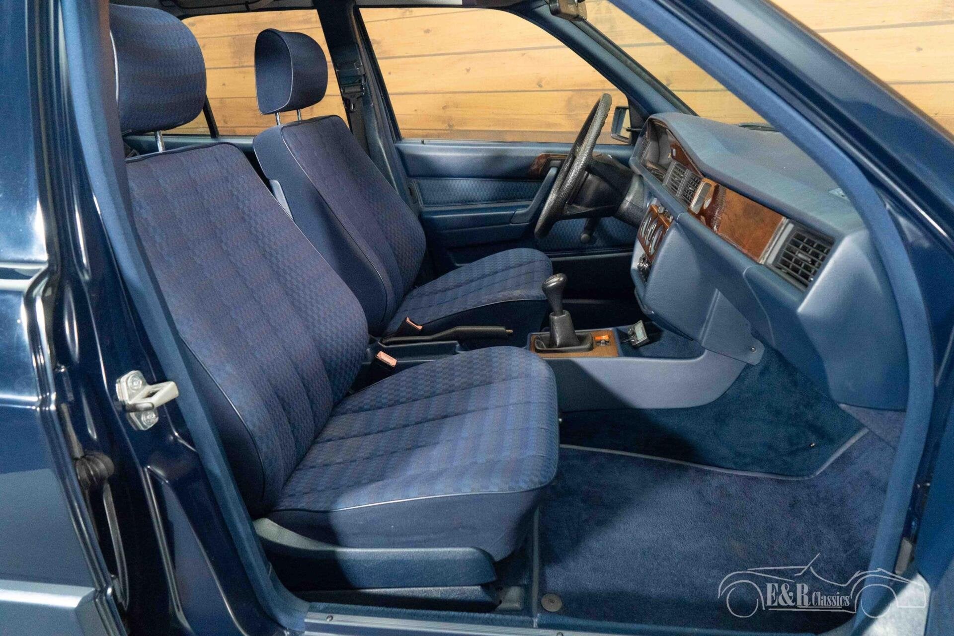Mercedes 190 D Sedan | 1990, foto 8