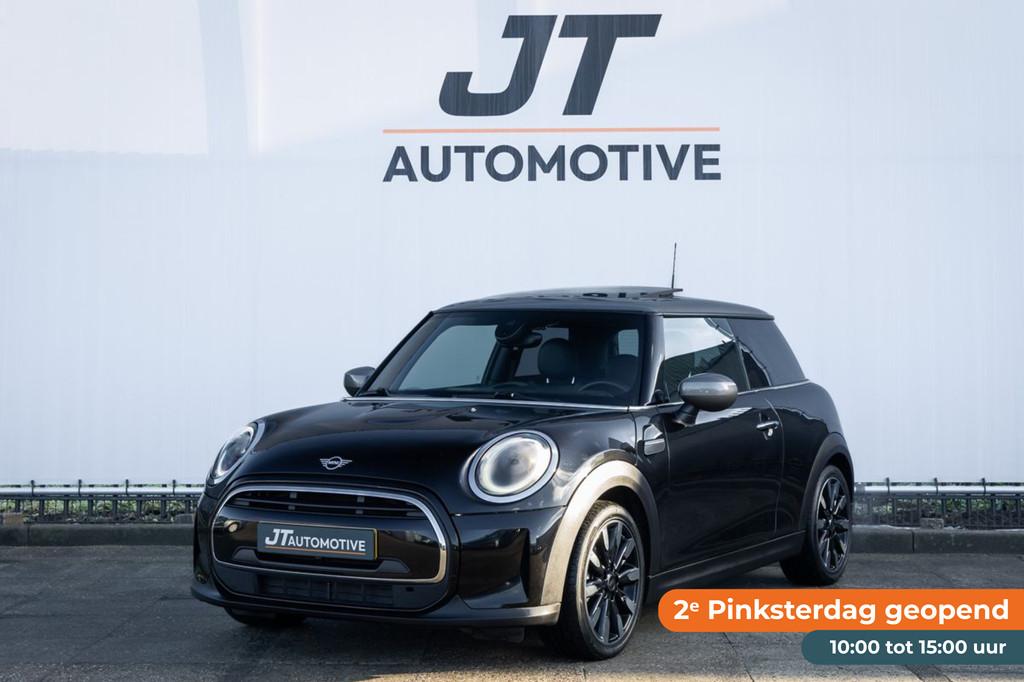 MINI Cooper 1.5 Classic Panoramadak | Camera | Cruise | Lede, Auto's, Mini, Automaat, 136 pk, Gebruikt, Euro 6