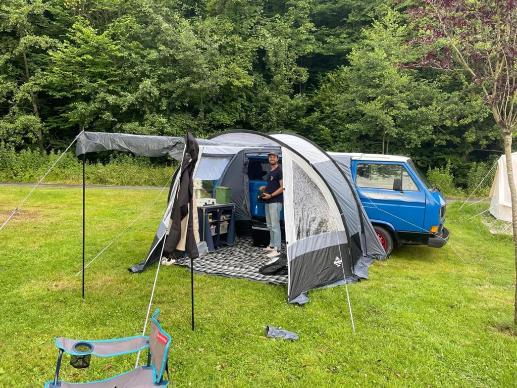 Complete Volkswagen T3 - 1987, Caravans en Kamperen, Campers, Buscamper of Camperbus, Volkswagen, Luifel, Handgeschakeld