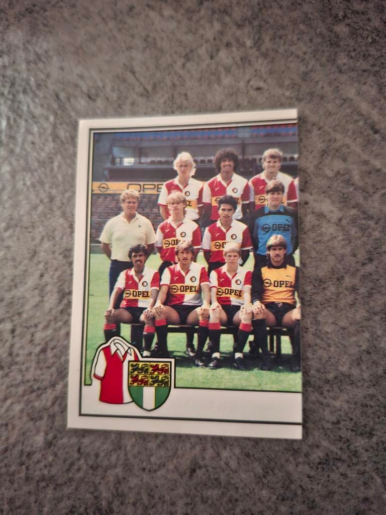 Panini sticker Voetbal 85. Deel teamfoto Feyenoord., Verzenden, Zo goed als nieuw, Sticker