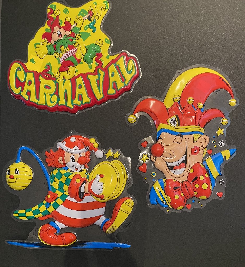 Carnavalsversieringen, Diversen, Vlaggen en Wimpels, Ophalen