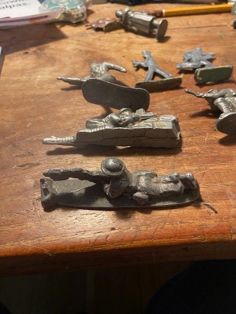 Zeer oude bijzondere speelgoed metalen soldaten 1930-1940, Antiek en Kunst, Ophalen of Verzenden