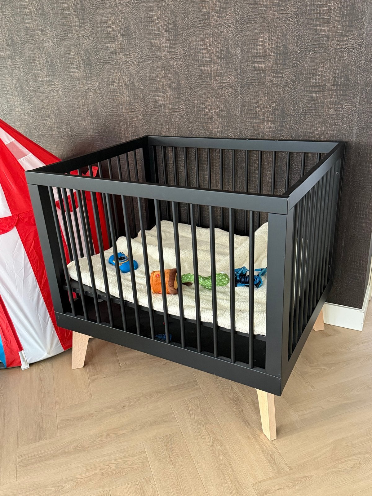 Baby / kinder box / ledikant / bed, Ophalen, Gebruikt
