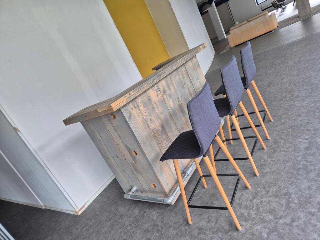 Steigerhouten bar op wielen, 186x80x120 cm, Huis en Inrichting, Barren, Ophalen