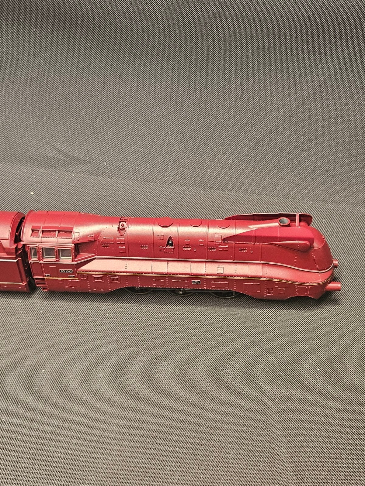 Märklin Locomotief Rood - Zo goed als nieuw, Wisselstroom, Locomotief, Info@maerklin.de, Ophalen of Verzenden