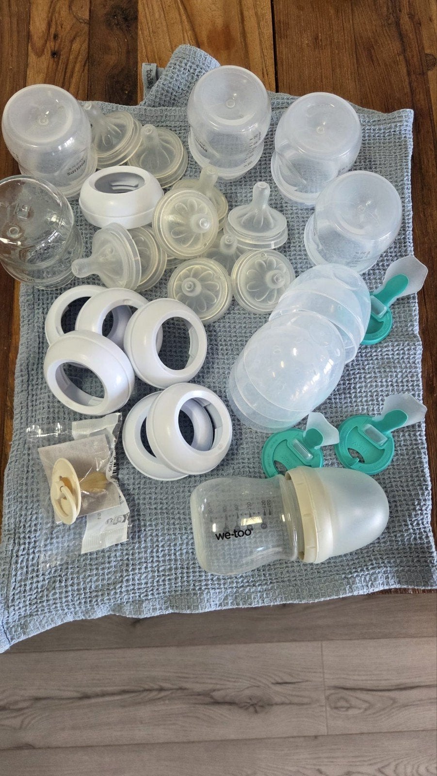 Gratis Philips Avent flessen en accessoires, Kinderen en Baby's, Babyvoeding en Toebehoren, Ophalen, Zo goed als nieuw, Flessen- of potjesverwarmer
