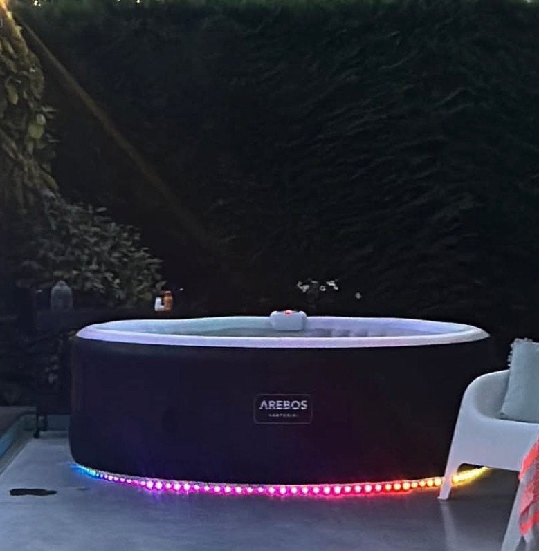 Jacuzzi Arebos met Ledverlichting  te koop - NIEUW!!, Tuin en Terras, Bubbelbaden en Hottubs, Ophalen, Zo goed als nieuw, Filter