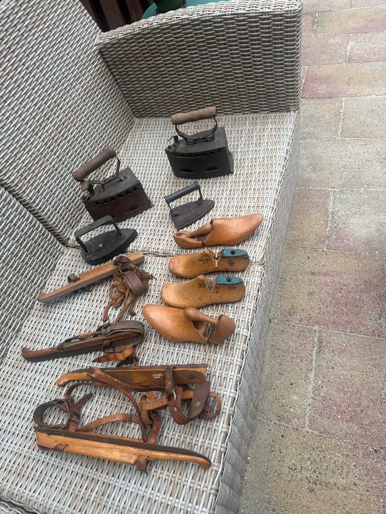Petroleumkacheltje en strijkijzers en friese doorlopers, Antiek en Kunst, Ophalen of Verzenden
