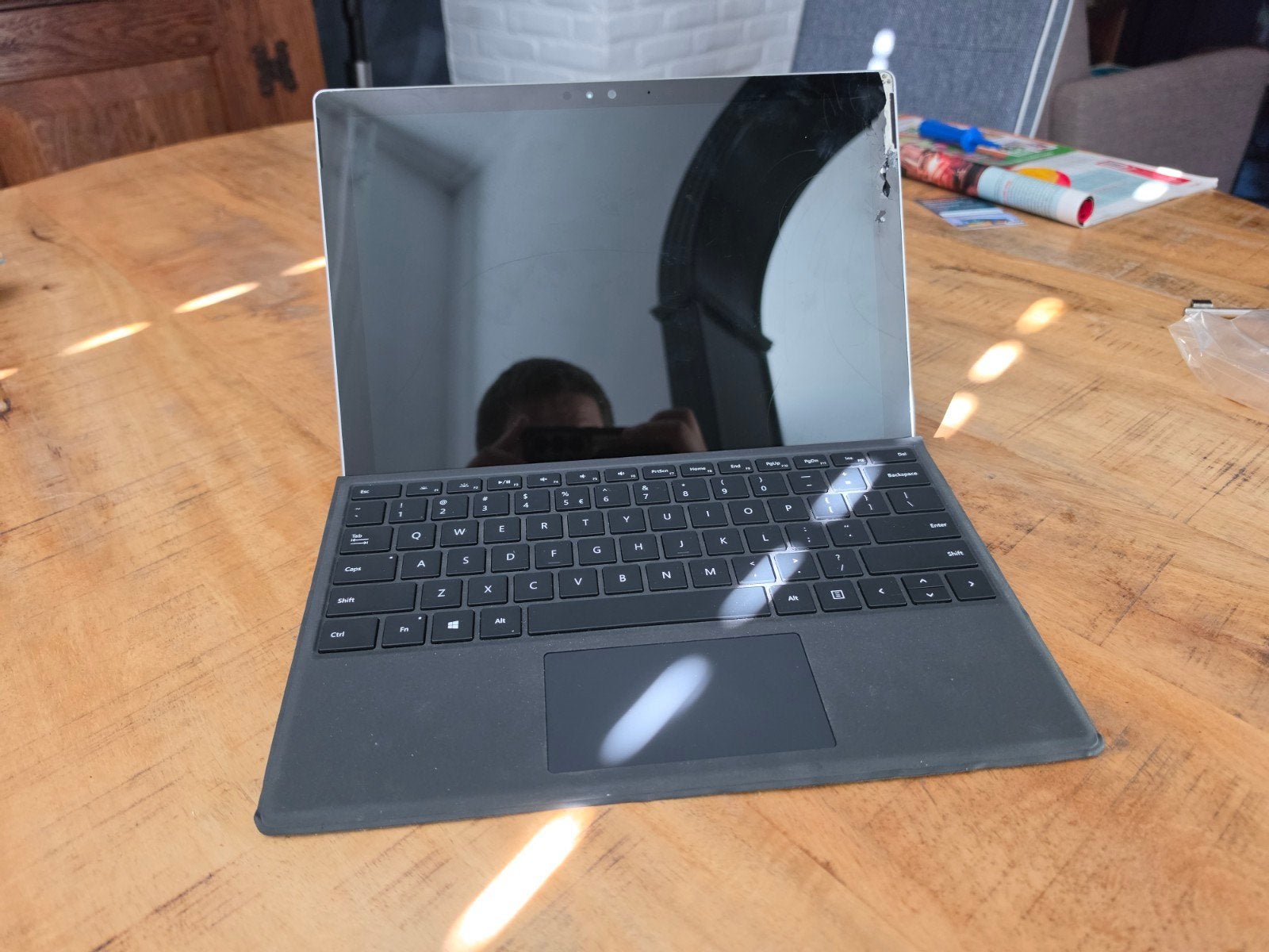 Microsoft Surface Pro 4 (defect), Usb-aansluiting, 12 inch, Ophalen of Verzenden, 128 GB