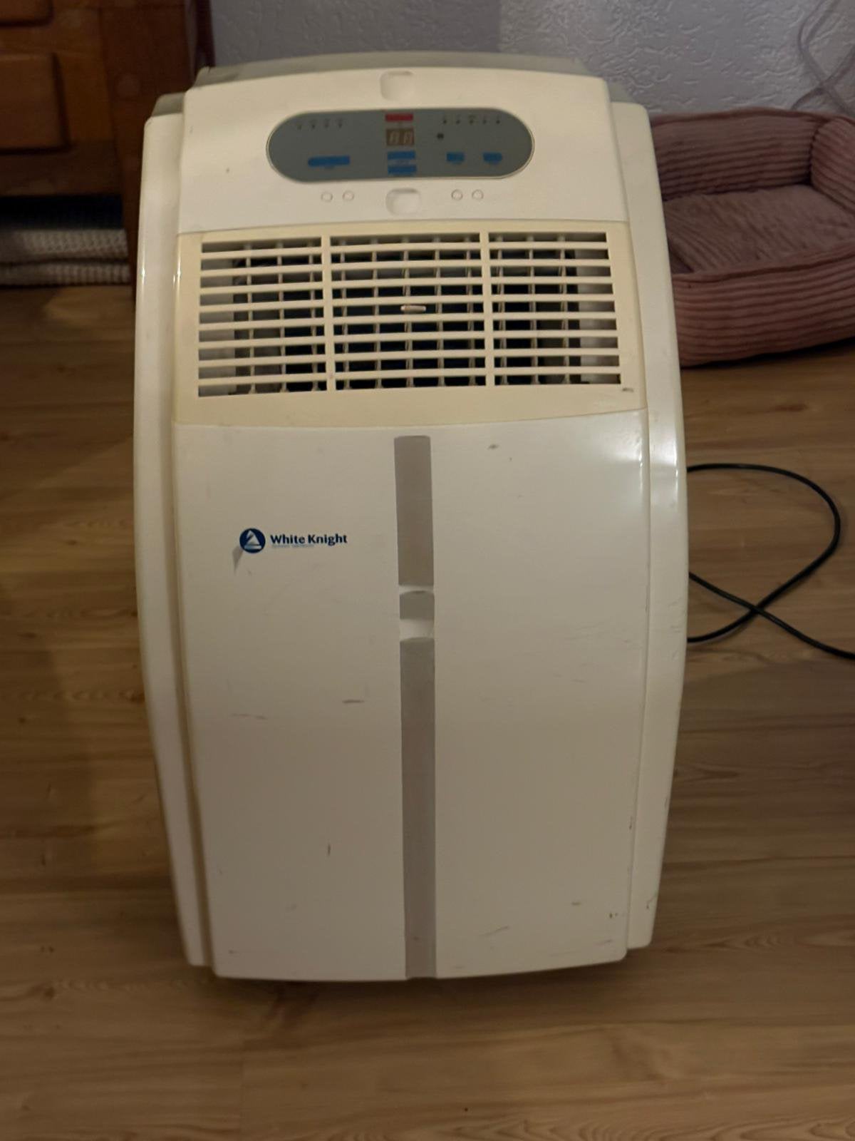 Mobiele airco te koop, Ophalen, Gebruikt, Minder dan 60 m³, 3 snelheden of meer