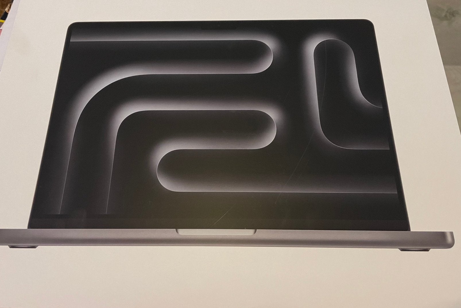 14 inch Macbook Pro m3 gesealde doos, Ophalen of Verzenden, Zo goed als nieuw, 25 tot 50 cm, Minder dan 100 cm