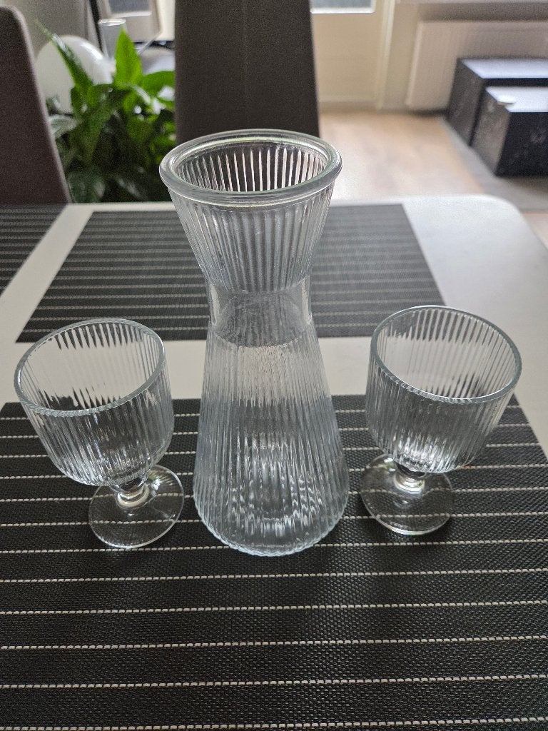Glazen karaf met 2 glazen, Ophalen, Zo goed als nieuw, Overige typen