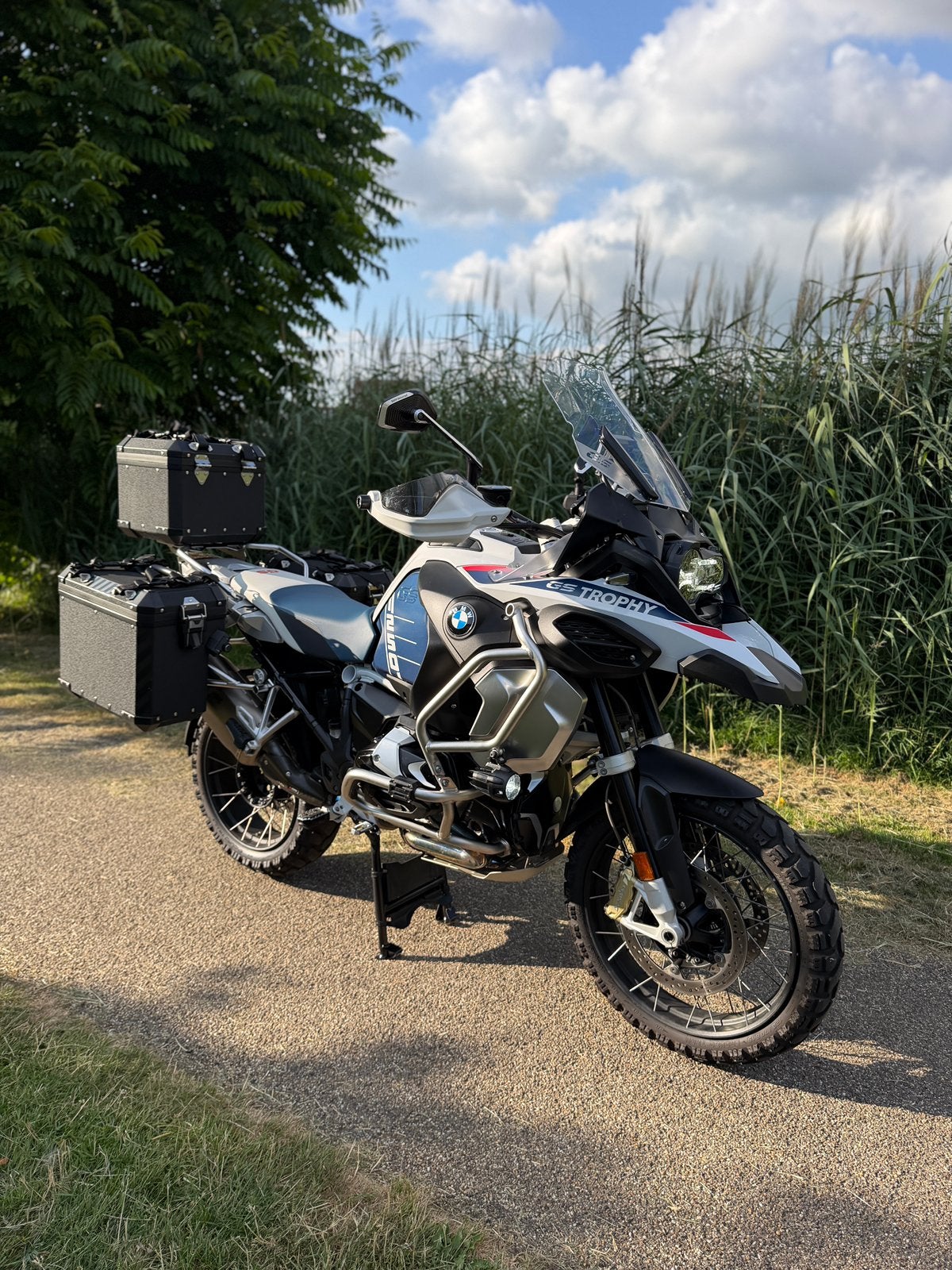 BMW GS R1250 Adventure Trophy 2023 Akrapovic Full 719 option, Motoren, 2 cilinders, Occasion, Motorrijbewijs A, Particulier