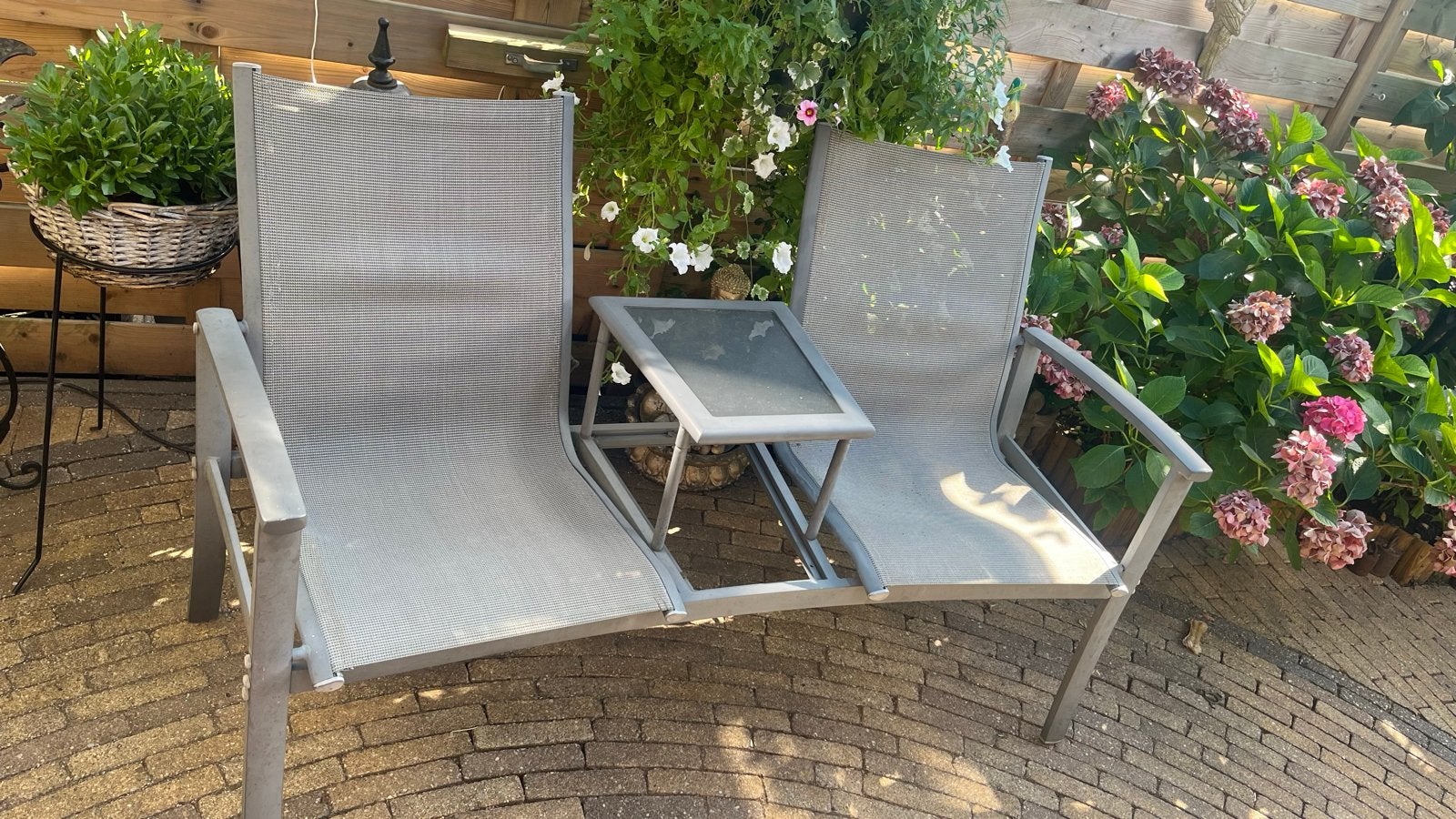 Tuinbank met bijzettafel - 2 zitplaatsen, Tuin en Terras, Tuinsets en Loungesets, 2 zitplaatsen, Aluminium, Ophalen of Verzenden