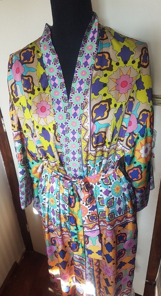 Mooie Zara kimono met ceintuur XS / S, Kleding | Dames, Overige kleuren, Verzenden, Zara, Maat 34 (XS) of kleiner