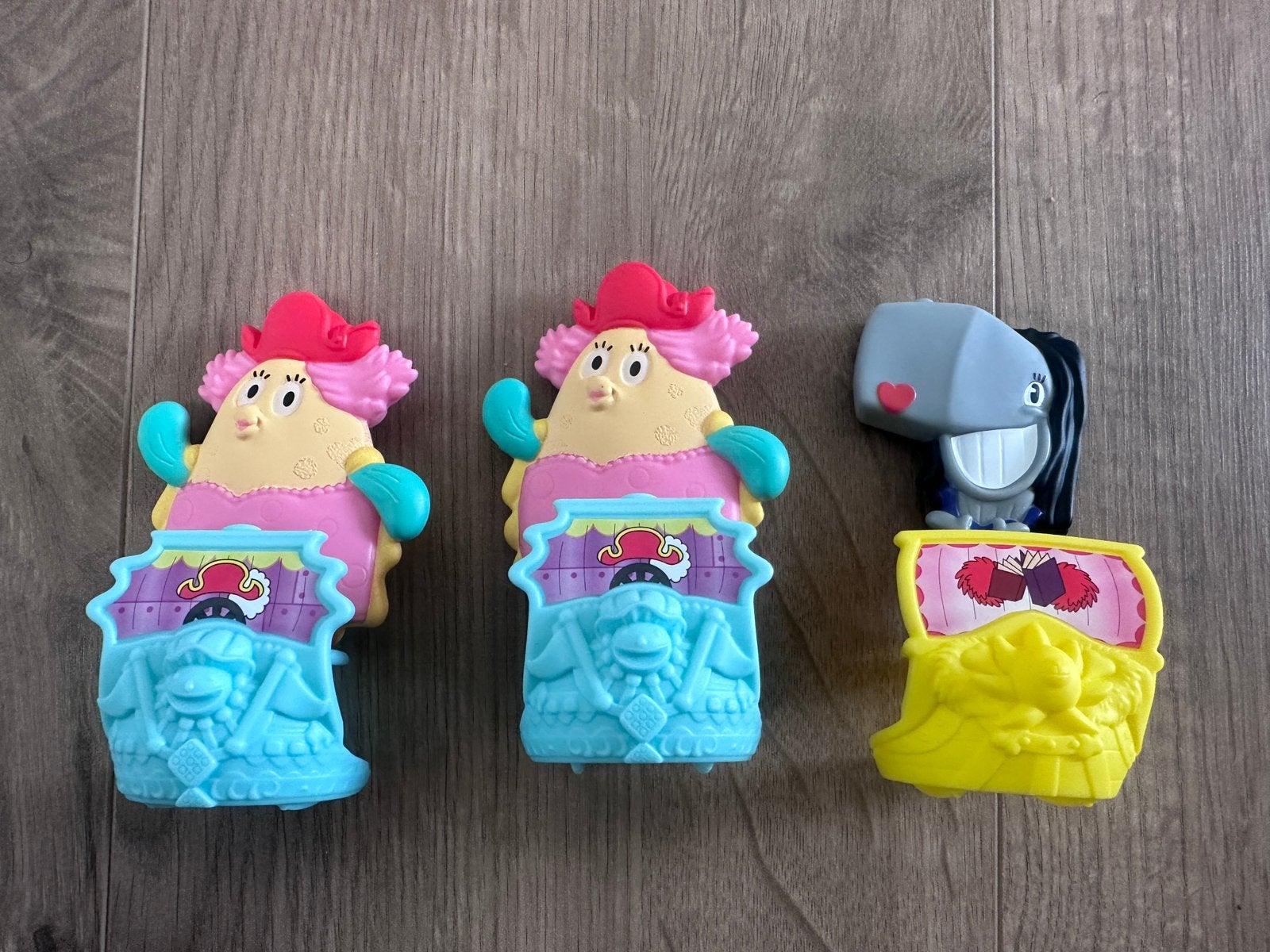 Spongebob x one piece mcdonald’s speeltjes te koop/ruil, Ophalen of Verzenden, Nieuw
